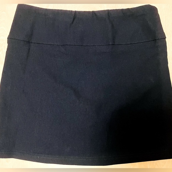 Mini Skirt Black NWT - Picture 3 of 4